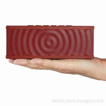 Hot selling Bluetooth speaker with SIRI and handsfree phone function